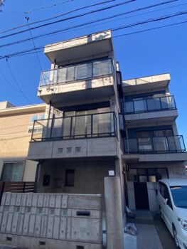 個性豊かな住宅